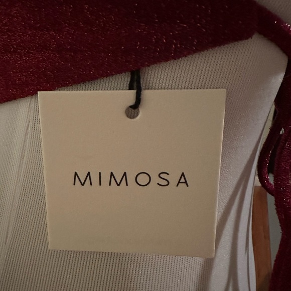 NEW NWT Sexy Sparkly Red Cowl Backless Crop Top Tie Back by Mimosa Brand Size M - Picture 2 of 7